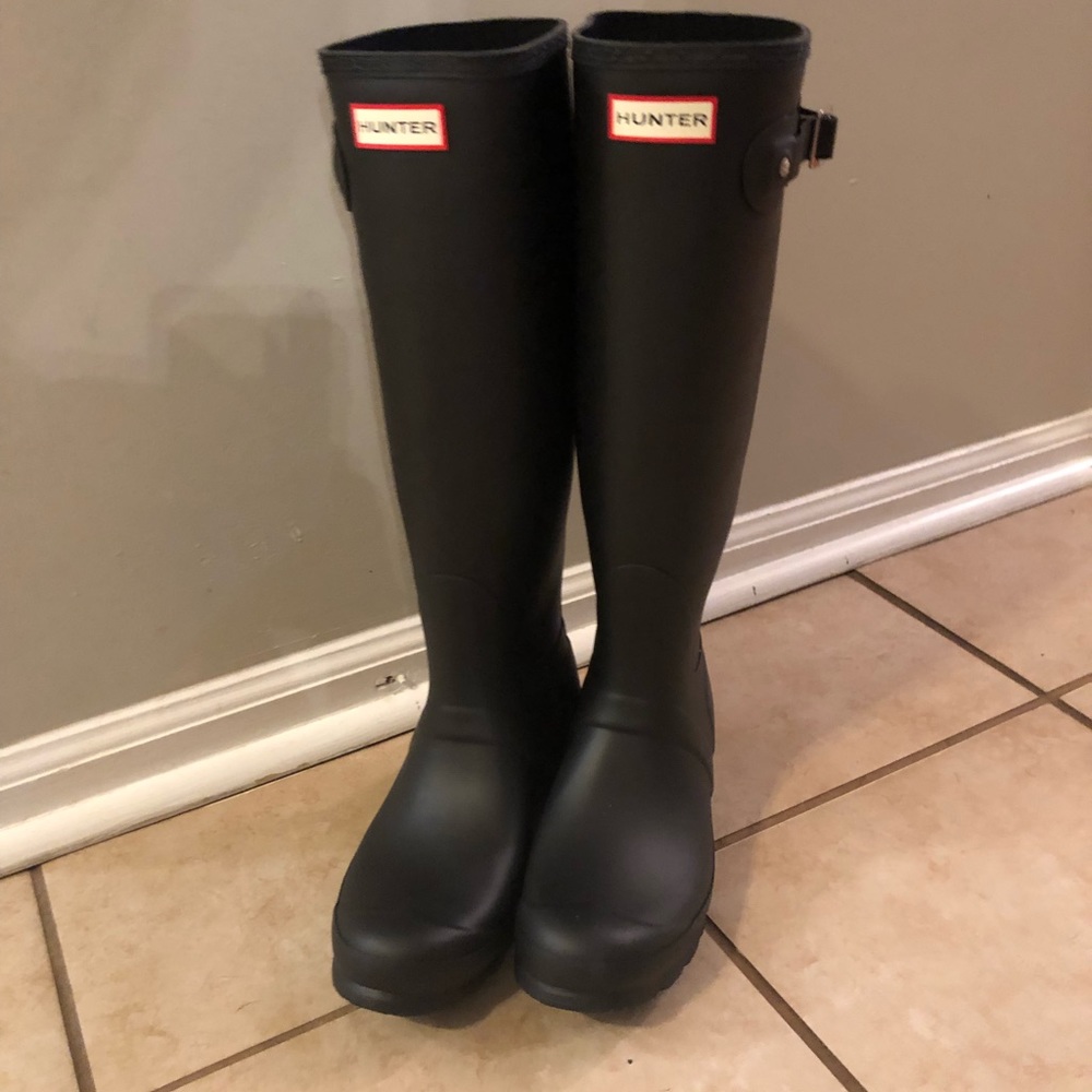 Hunter Original Tall Matte Black Rain Boot - NWT